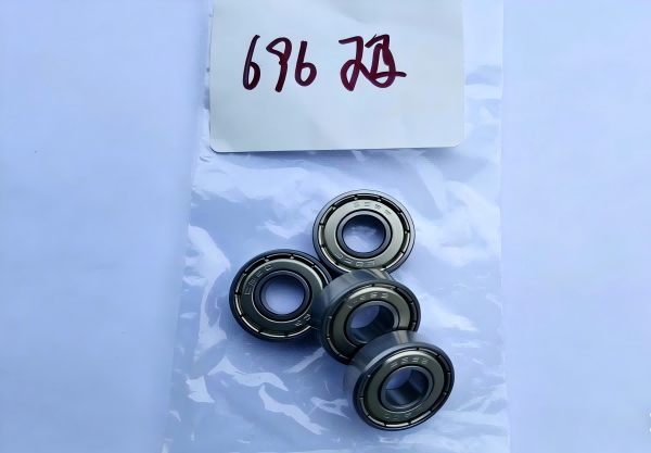 &nbsp;696ZZ miniature precision bearing close-up for small motors and fishing reels&nbsp;.png